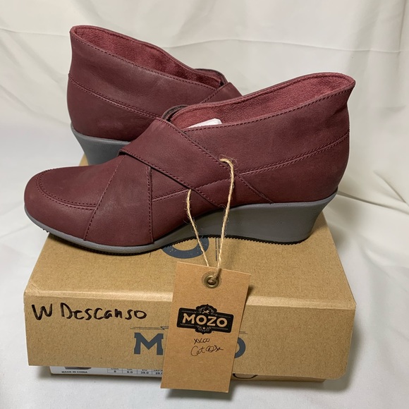 mozo women's slip resistant shoes